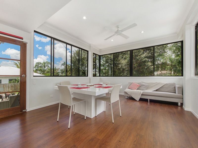 58 Kallay St, Miami QLD 4220