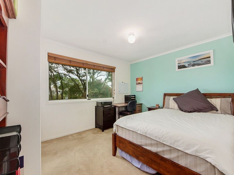 1/3 Pontoon Place, Varsity Lakes QLD 4227