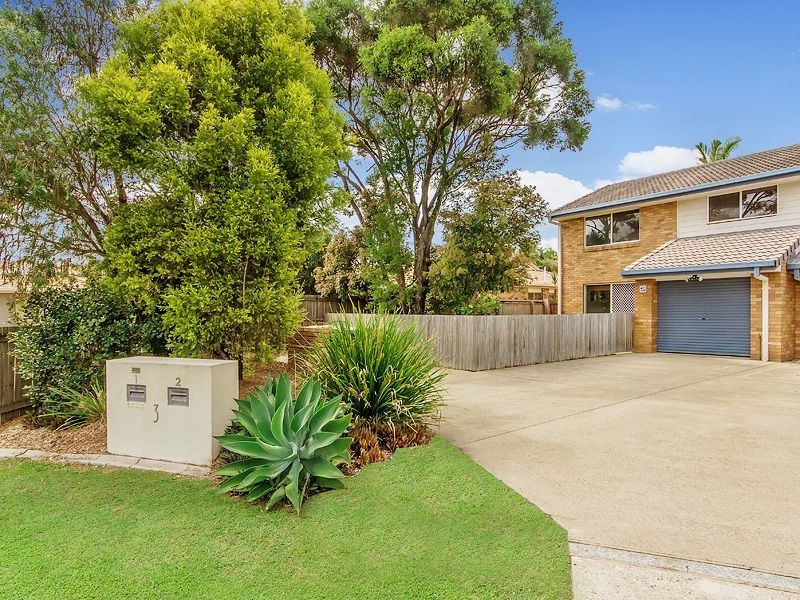 1/3 Pontoon Place, Varsity Lakes QLD 4227