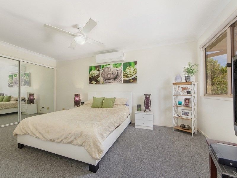12/12 Bottlewood Court, Burleigh Waters QLD 4220