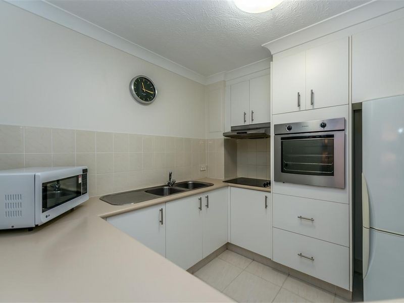 13/23 Wharf Road, Surfers Paradise QLD 4217