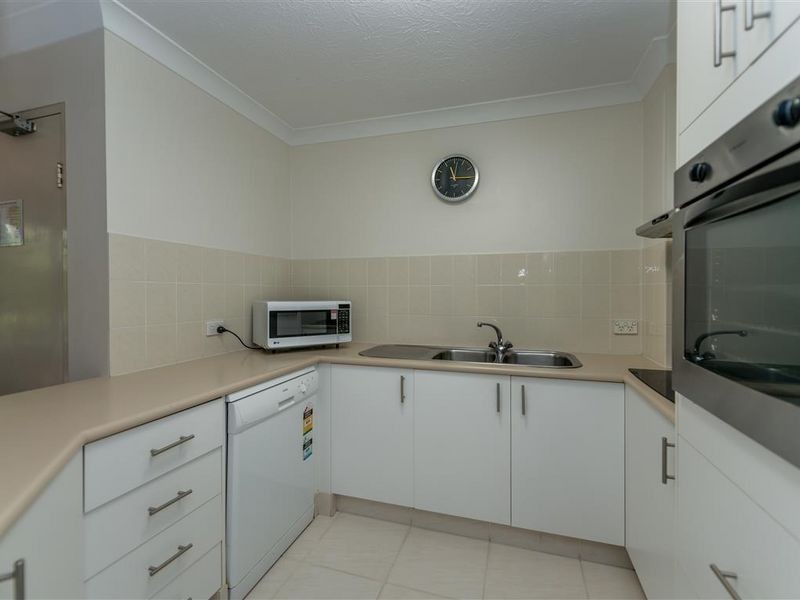 13/23 Wharf Road, Surfers Paradise QLD 4217