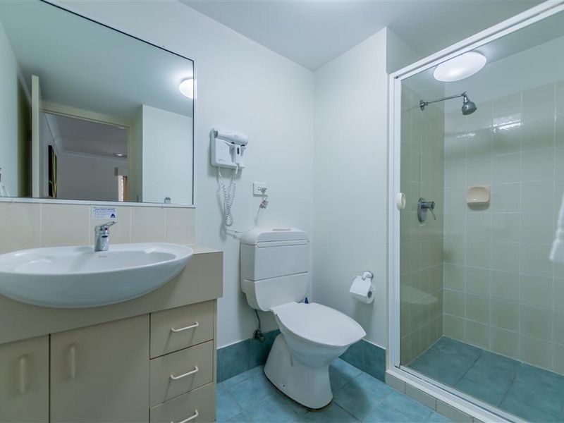 13/23 Wharf Road, Surfers Paradise QLD 4217