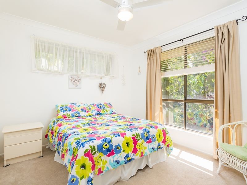 14 Lucania Street, Currumbin Waters QLD 4223