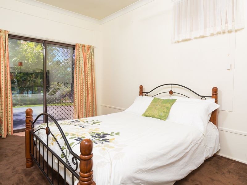14 Lucania Street, Currumbin Waters QLD 4223