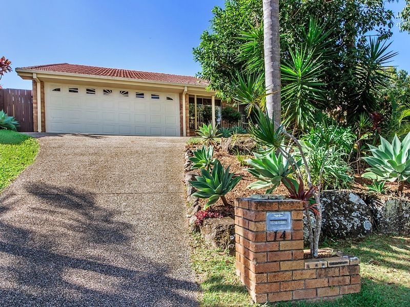 14 Rangeview Court, Burleigh Waters QLD 4220