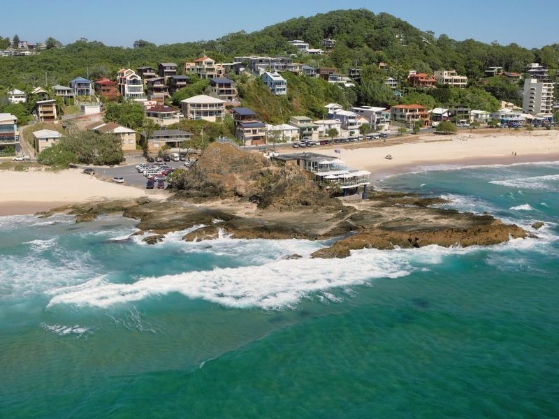 18 Hooper Drive, Currumbin QLD 4223