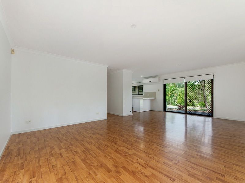 10 Woodland Drive, Reedy Creek QLD 4227