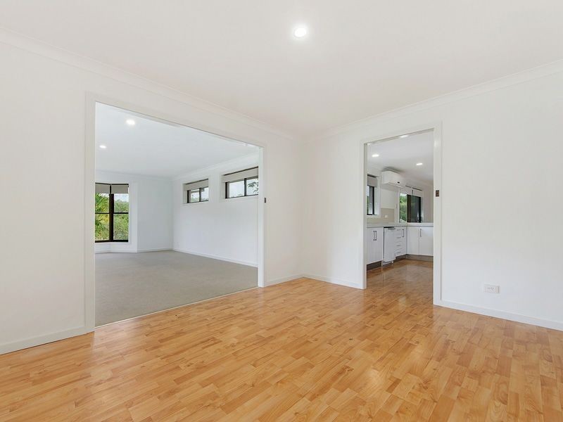 10 Woodland Drive, Reedy Creek QLD 4227