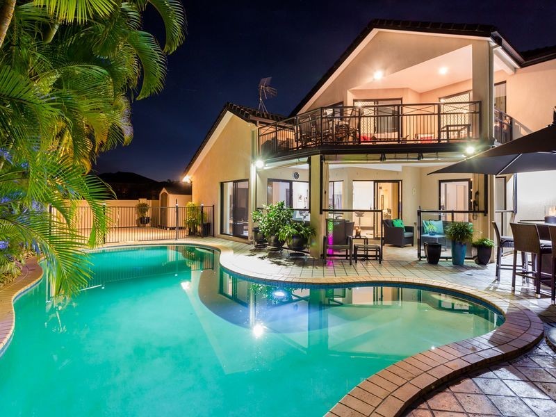 1 Palmyra Court, Burleigh Waters QLD 4220
