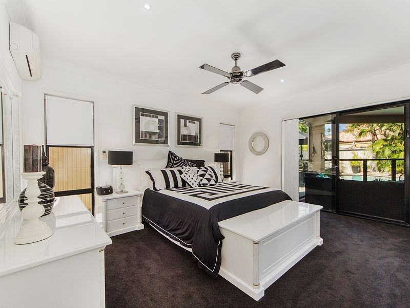 1 Palmyra Court, Burleigh Waters QLD 4220