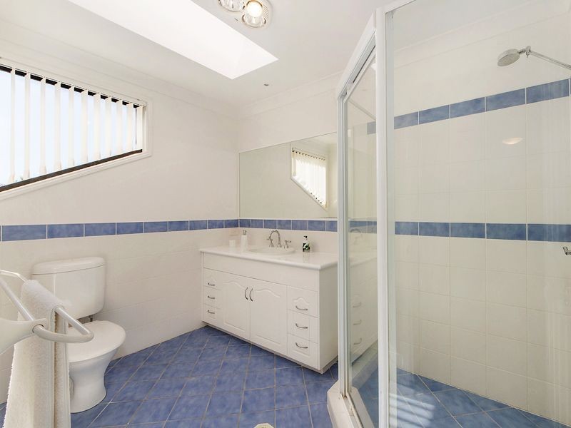 1 Palmyra Court, Burleigh Waters QLD 4220