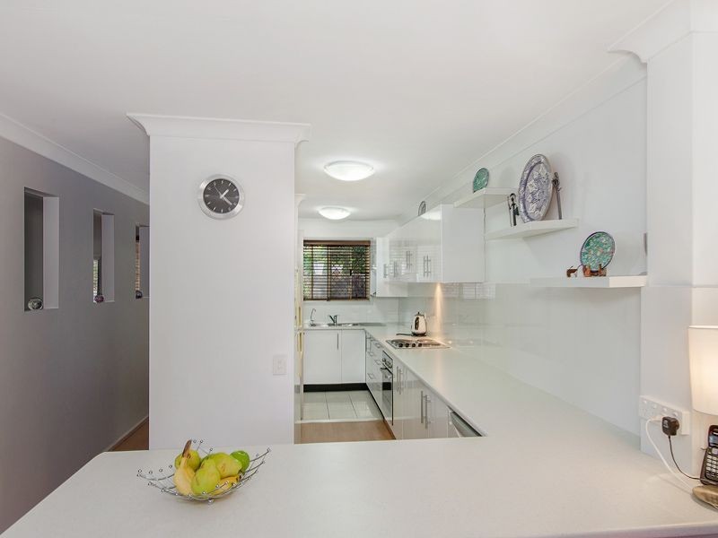 18/2 Simpsons Road, Currumbin Waters QLD 4223