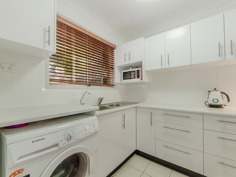 18/2 Simpsons Road, Currumbin Waters QLD 4223