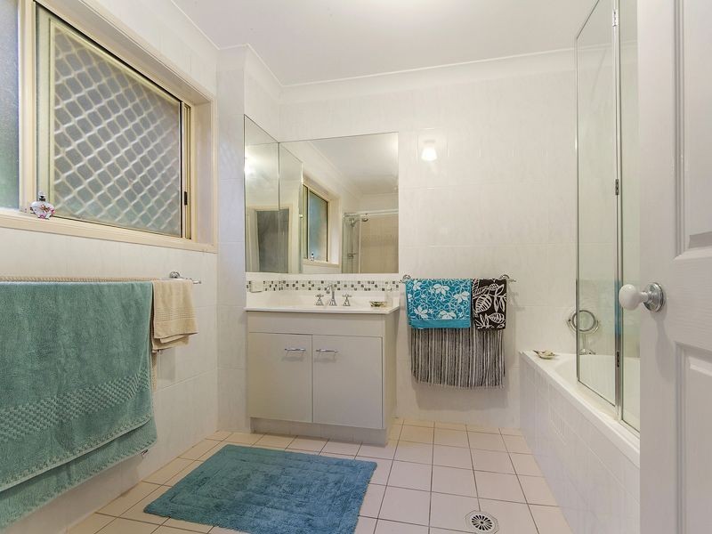 18/2 Simpsons Road, Currumbin Waters QLD 4223