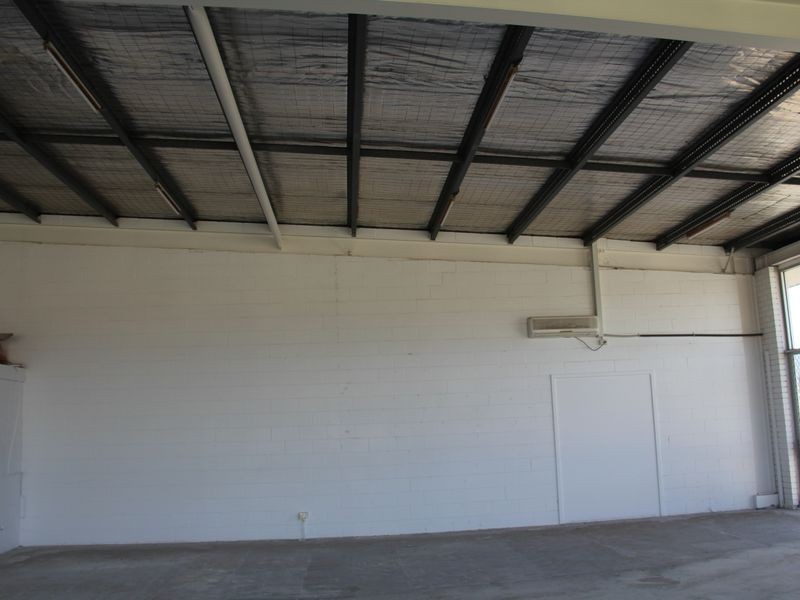 1 & 2/99 Ashmore Road, Bundall QLD 4217