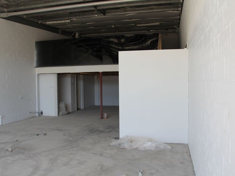 1 & 2/99 Ashmore Road, Bundall QLD 4217