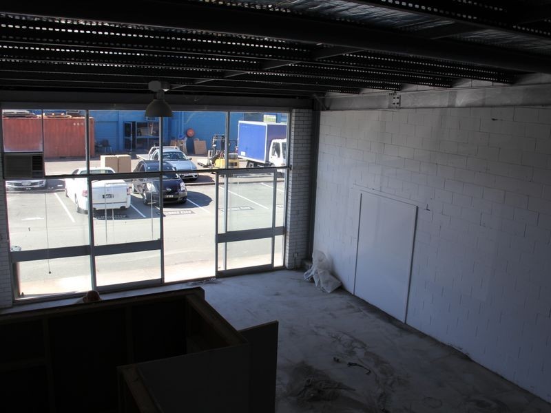 1 & 2/99 Ashmore Road, Bundall QLD 4217