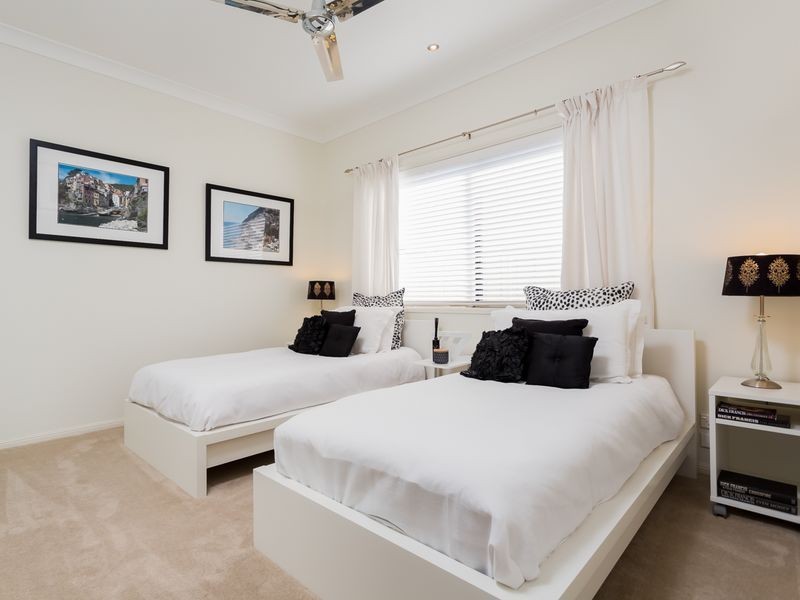 12 Coffeebush Court, Reedy Creek QLD 4227