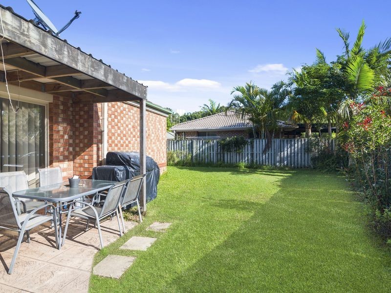 2/3 Rosewater Crescent, Tugun QLD 4224