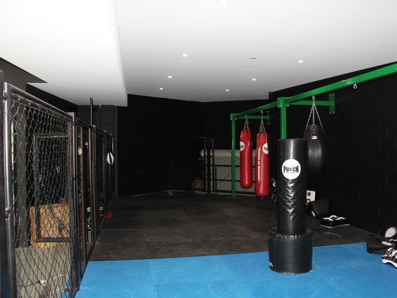 3/18 Hutchinson St, Burleigh Heads QLD 4220