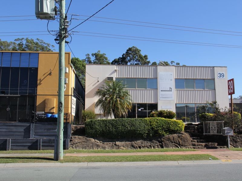 1/39 Taree Street, Burleigh Heads QLD 4220