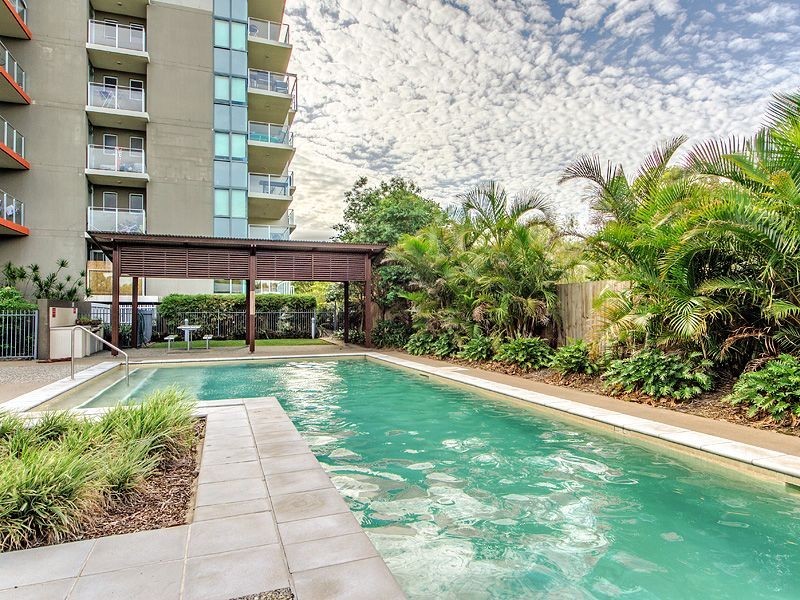 4602/12 Executive Drive, Burleigh Waters QLD 4220