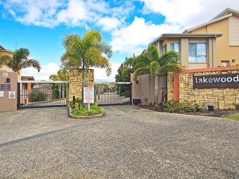 99/19 Carina Peak Drive, Varsity Lakes QLD 4227