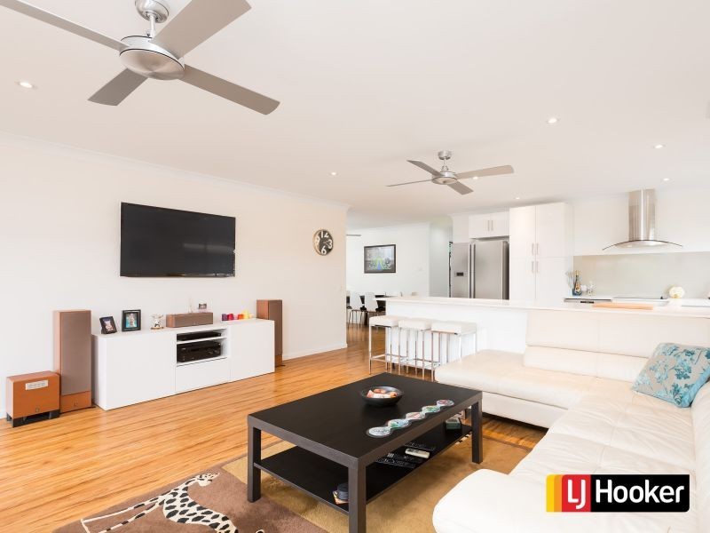 2/51 Treeview Dr, Burleigh Waters QLD 4220