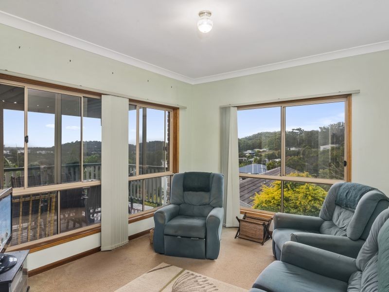 24 Robinson Place, Currumbin Waters QLD 4223