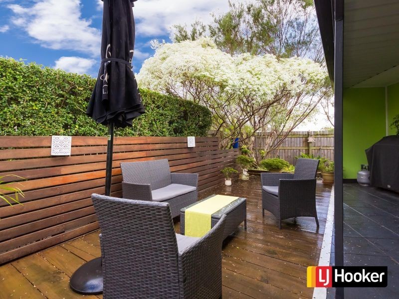 6 Wattle St, Varsity Lakes QLD 4227