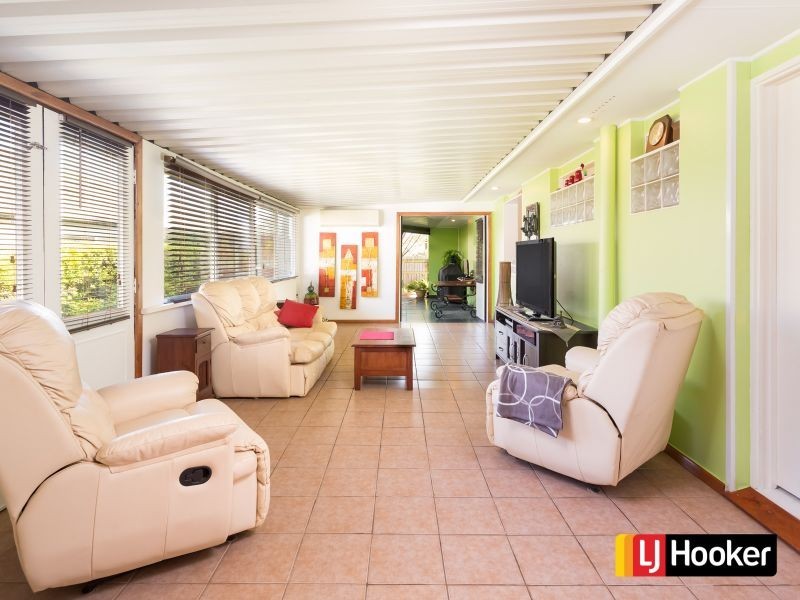 6 Wattle St, Varsity Lakes QLD 4227