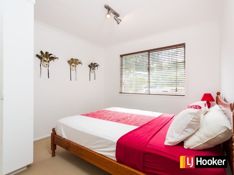 6 Wattle St, Varsity Lakes QLD 4227