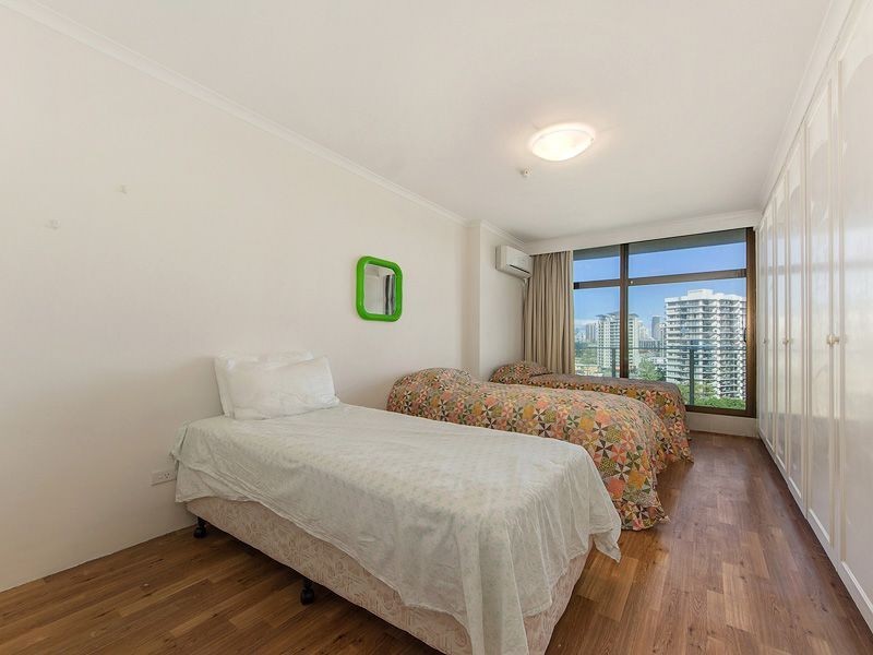 87/33 Thornton Street, Surfers Paradise QLD 4217