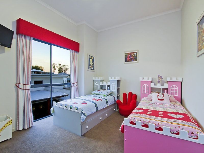 4 Koolang Crescent, Reedy Creek QLD 4227