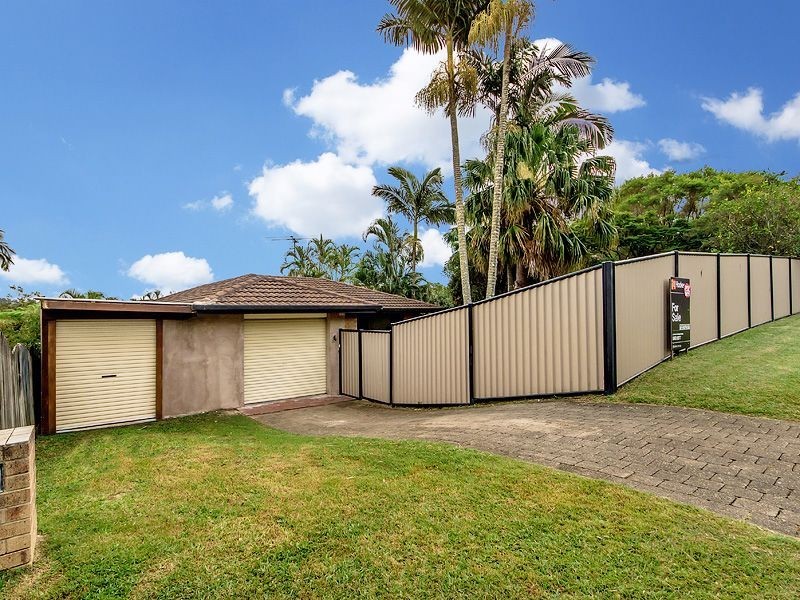 16 Darnel Street, Elanora QLD 4221