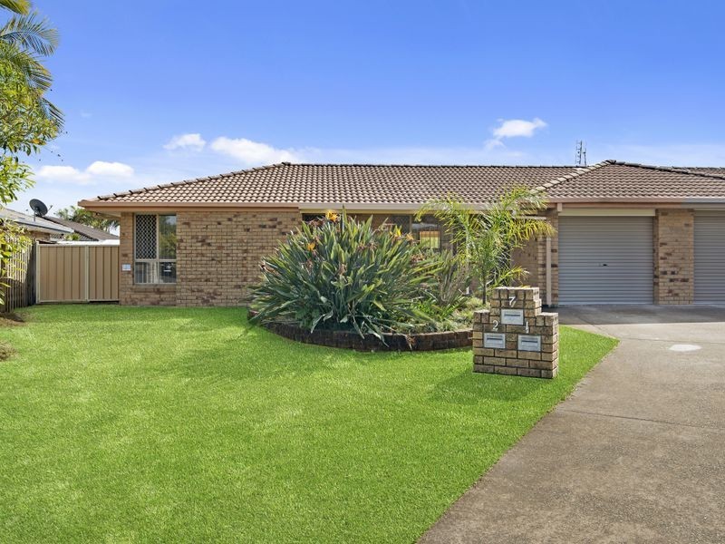 2/7 Felicia Ct, Burleigh Waters QLD 4220