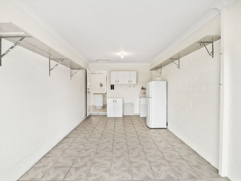 2/7 Felicia Ct, Burleigh Waters QLD 4220