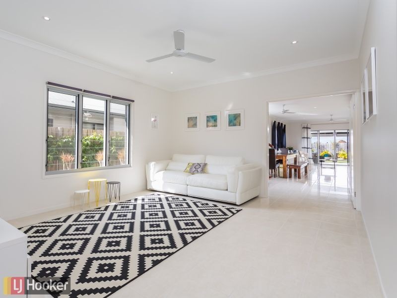 69/19 Santa Barbara Road, Hope Island QLD 4212