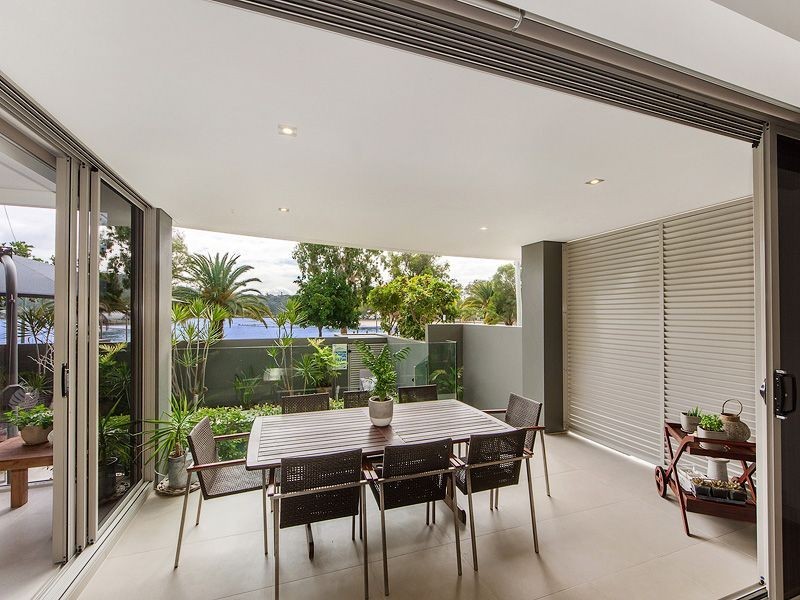 1/8 Murlong Crescent, Palm Beach QLD 4221