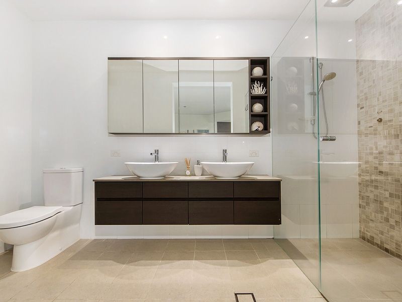 1/8 Murlong Crescent, Palm Beach QLD 4221