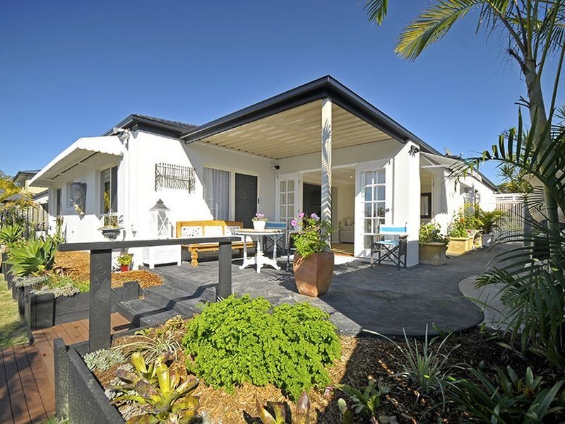 Burleigh Waters QLD 4220