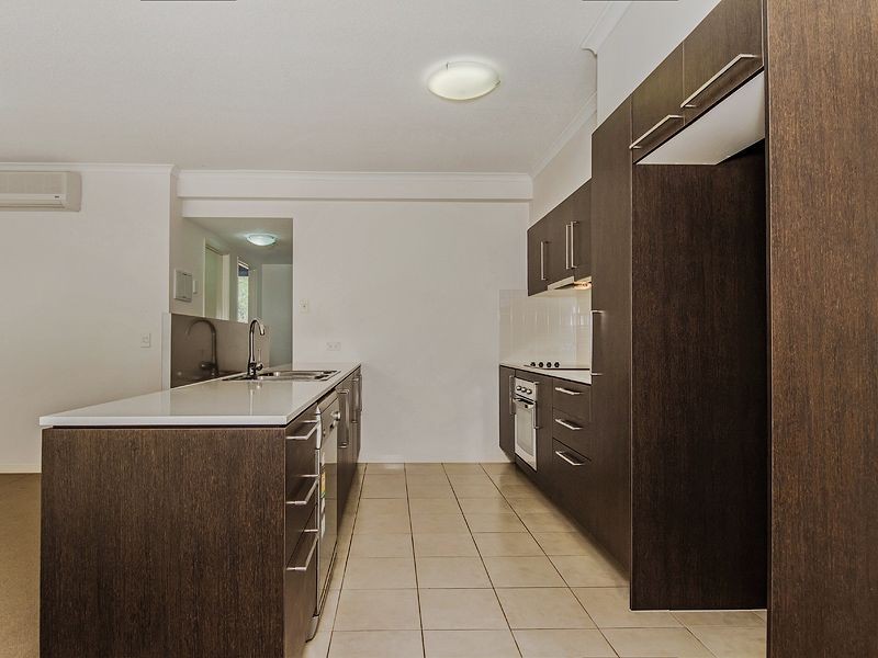 6204/12 Executive Drive, Burleigh Waters QLD 4220