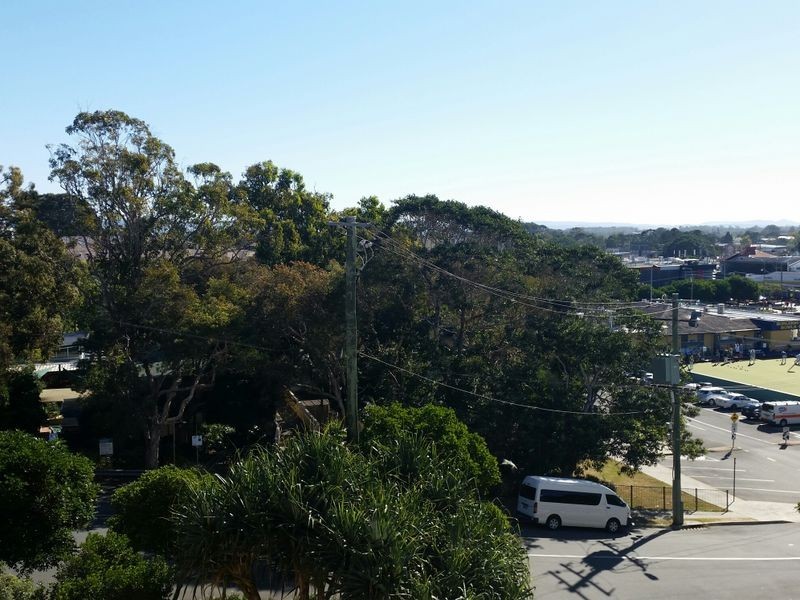 1068/1 Ocean Street, Burleigh Heads QLD 4220