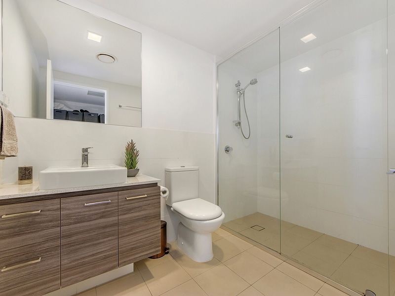 119/29-49 Varsity Parade, Varsity Lakes QLD 4227