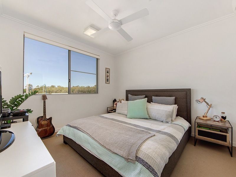 119/29-49 Varsity Parade, Varsity Lakes QLD 4227