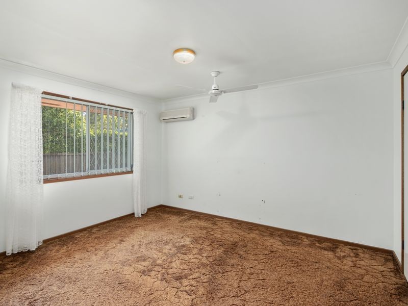 4 Beech Court, Elanora QLD 4221