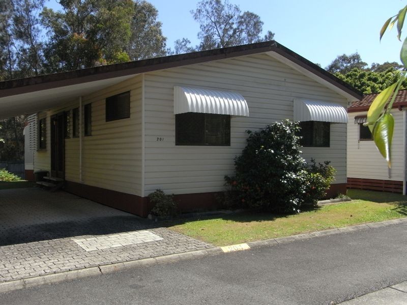 201/3 Township Drive, Burleigh Heads QLD 4220