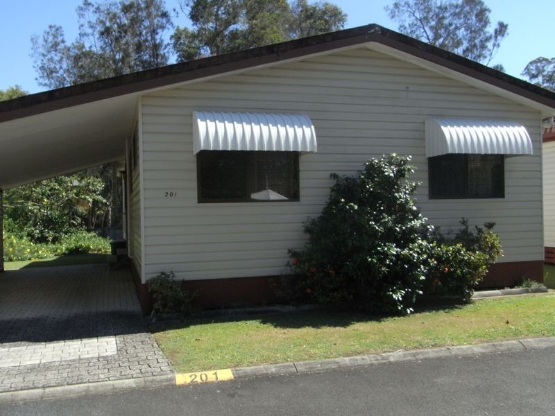 201/3 Township Drive, Burleigh Heads QLD 4220