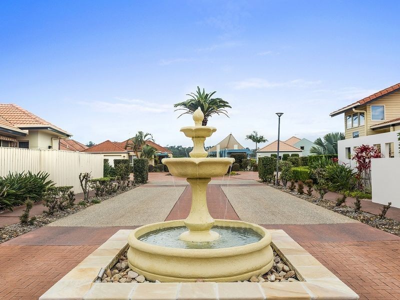 15/36 Beachcomber Ct, Burleigh Waters QLD 4220